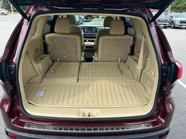 used 2017 Toyota Highlander car, priced at $23,988