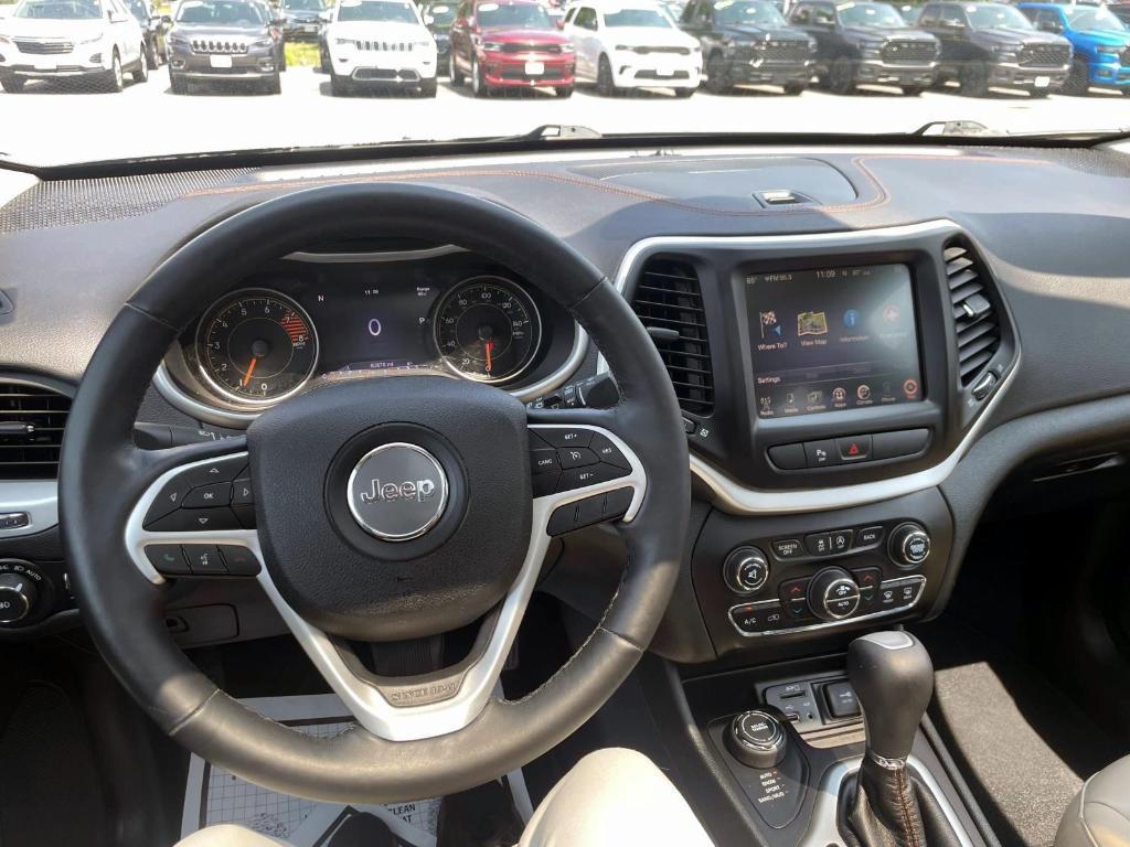 used 2018 Jeep Cherokee car, priced at $18,988
