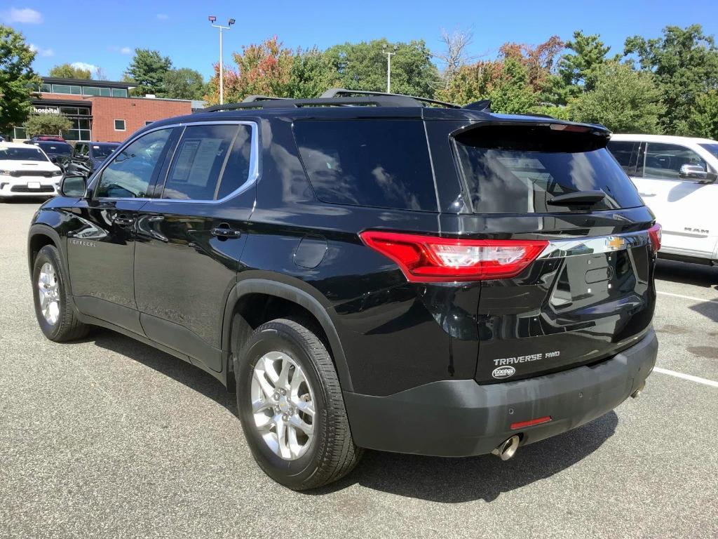 used 2021 Chevrolet Traverse car, priced at $25,988
