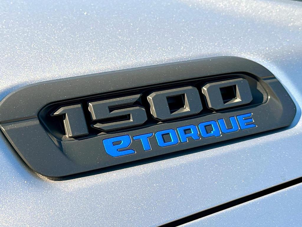new 2025 Ram 1500 car, priced at $49,221