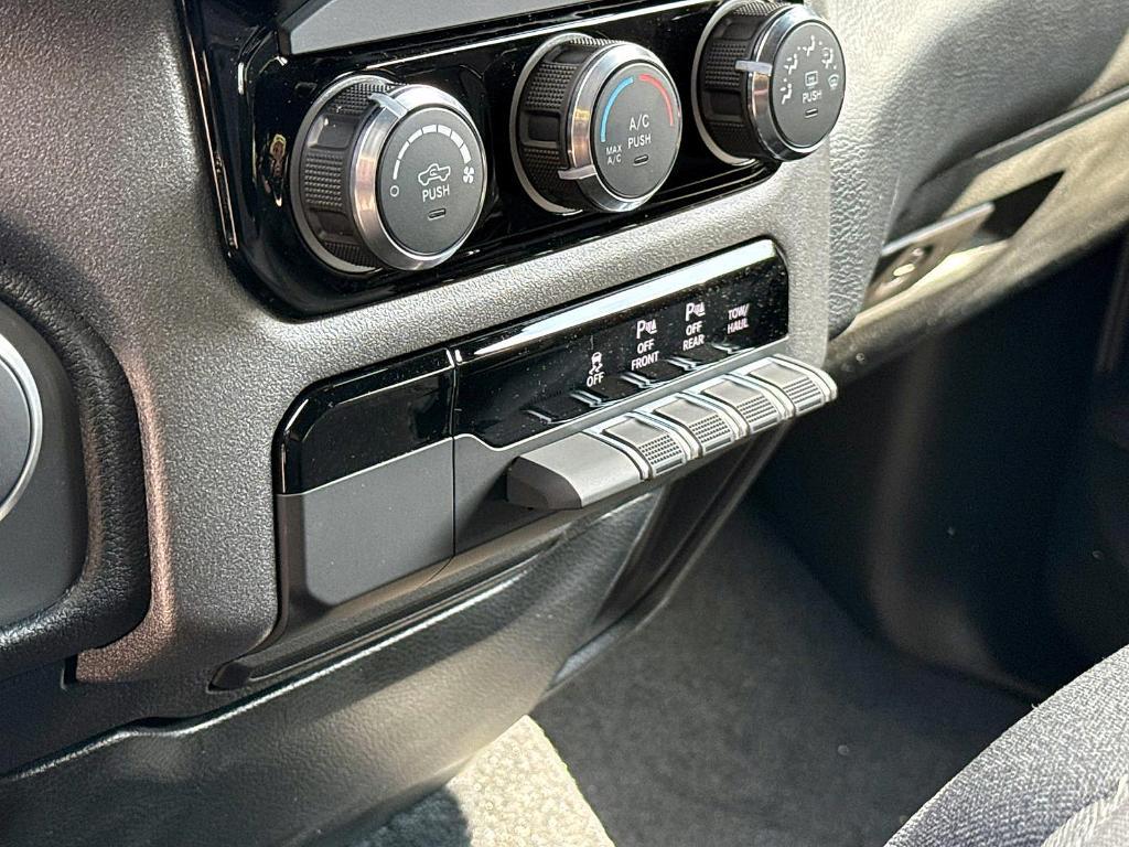 new 2025 Ram 1500 car, priced at $49,290