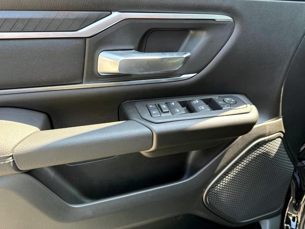 new 2025 Ram 1500 car, priced at $55,033