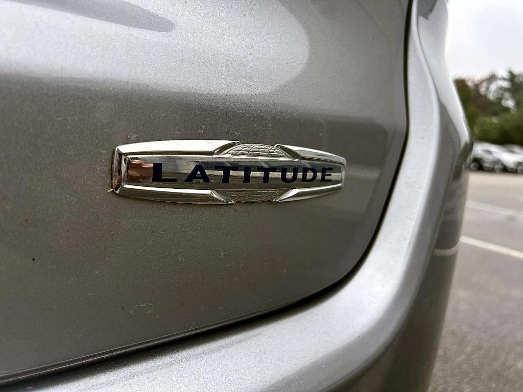 used 2022 Jeep Compass car, priced at $23,988