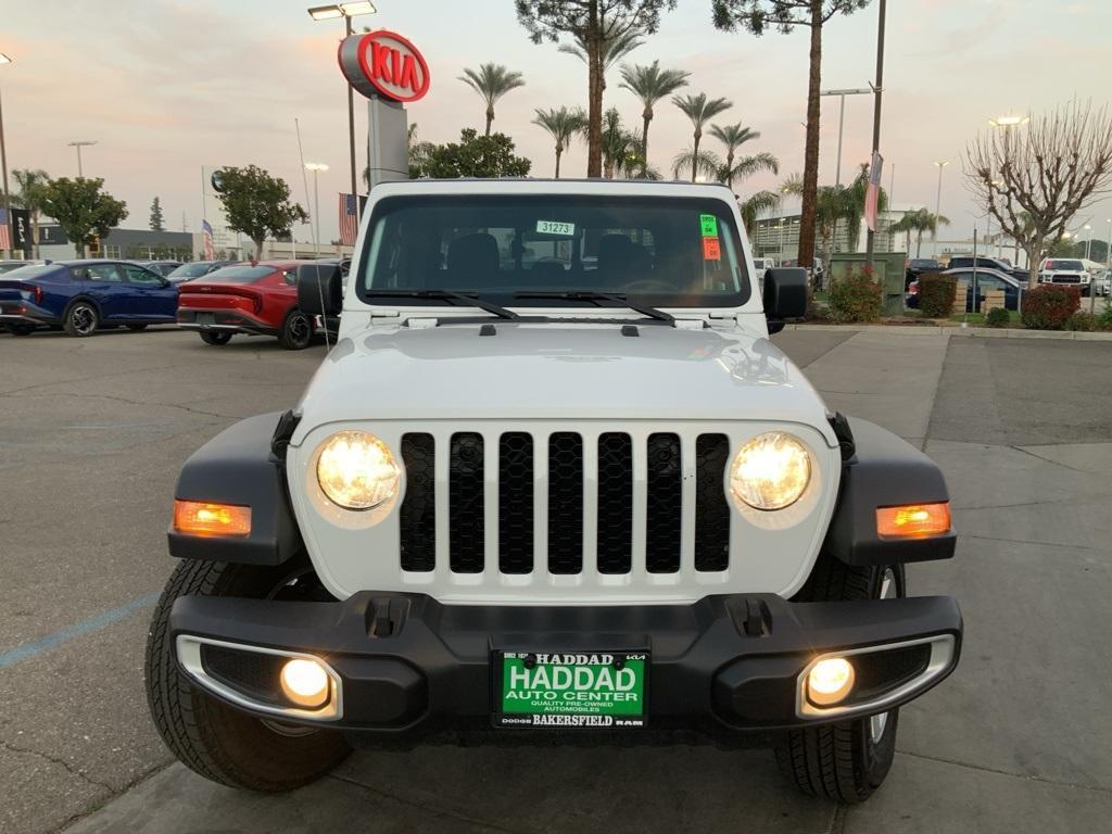 used 2023 Jeep Gladiator car, priced at $31,999