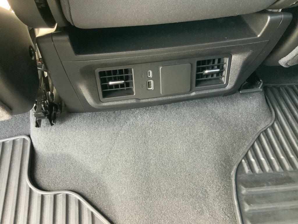 used 2024 Chevrolet Silverado 1500 car, priced at $39,999