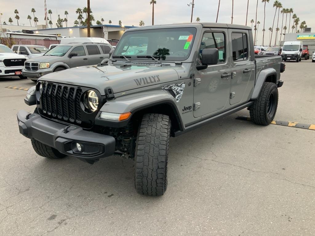 used 2022 Jeep Gladiator car, priced at $35,306