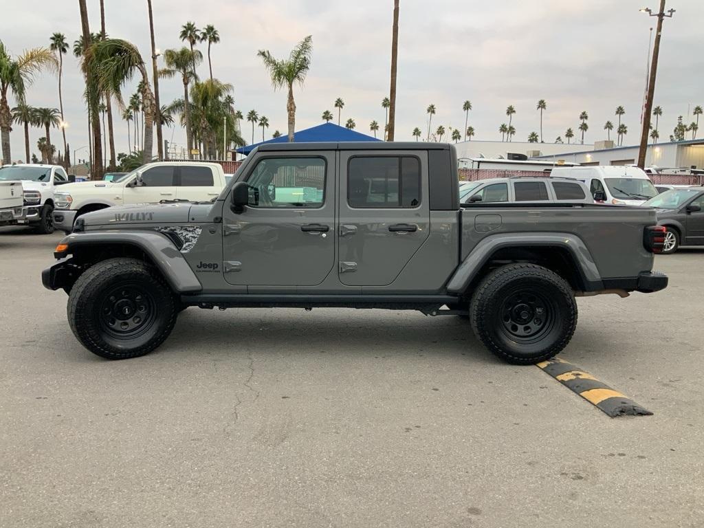 used 2022 Jeep Gladiator car, priced at $35,306