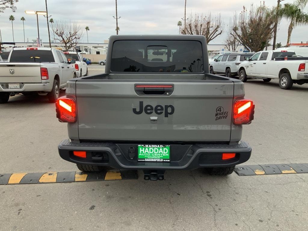 used 2022 Jeep Gladiator car, priced at $35,306