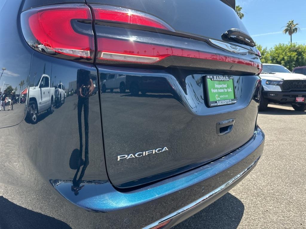 used 2023 Chrysler Pacifica car, priced at $24,999