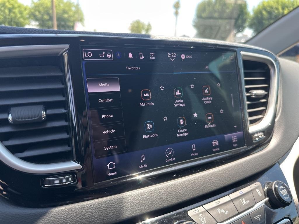 used 2023 Chrysler Pacifica car, priced at $24,999