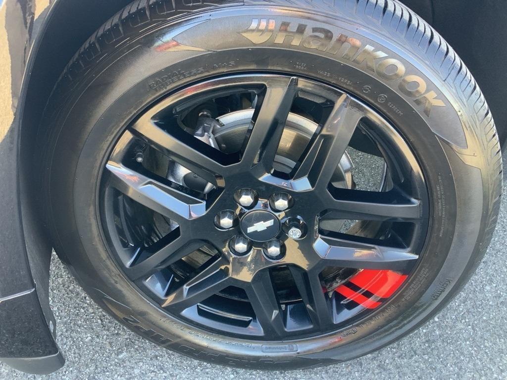 used 2021 Chevrolet Traverse car, priced at $23,887