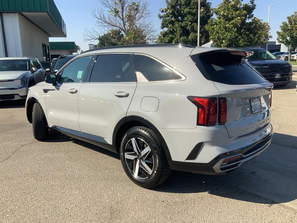used 2022 Kia Sorento car, priced at $29,999