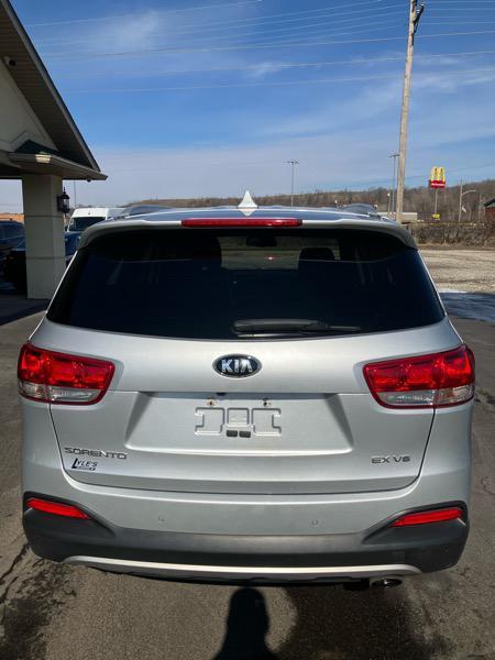 used 2017 Kia Sorento car, priced at $13,580