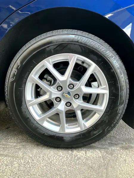 used 2022 Chevrolet Equinox car
