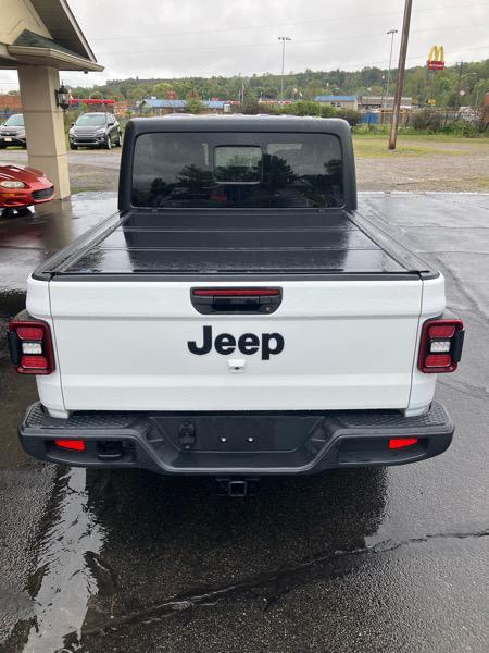 used 2022 Jeep Gladiator car, priced at $31,980