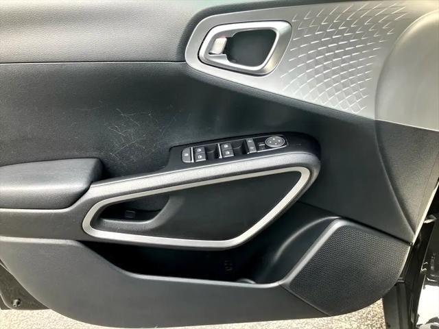 used 2023 Kia Soul car, priced at $19,880