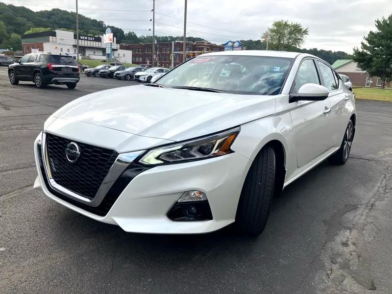used 2022 Nissan Altima car, priced at $26,980