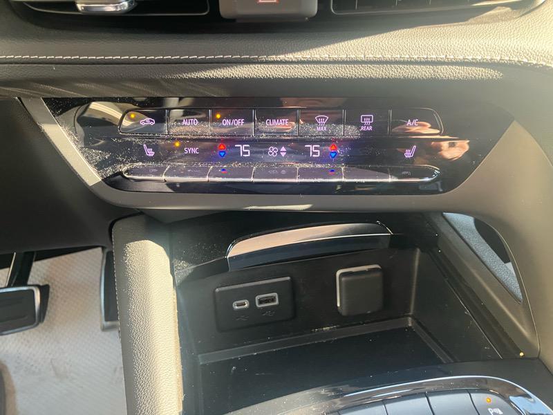 used 2023 Buick Envision car, priced at $32,980