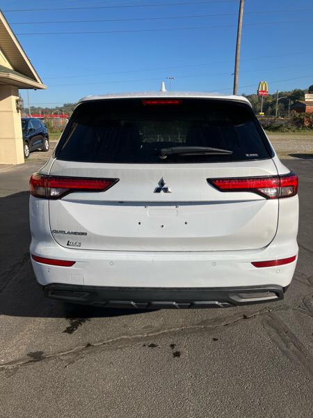 used 2023 Mitsubishi Outlander car, priced at $23,480