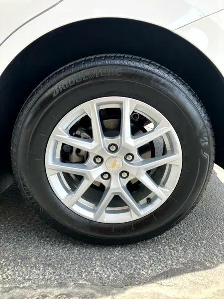 used 2022 Chevrolet Equinox car, priced at $24,980