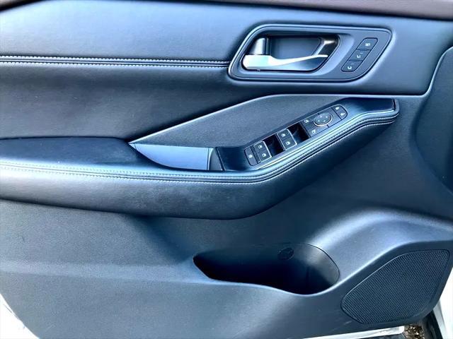 used 2022 Nissan Rogue car, priced at $27,980