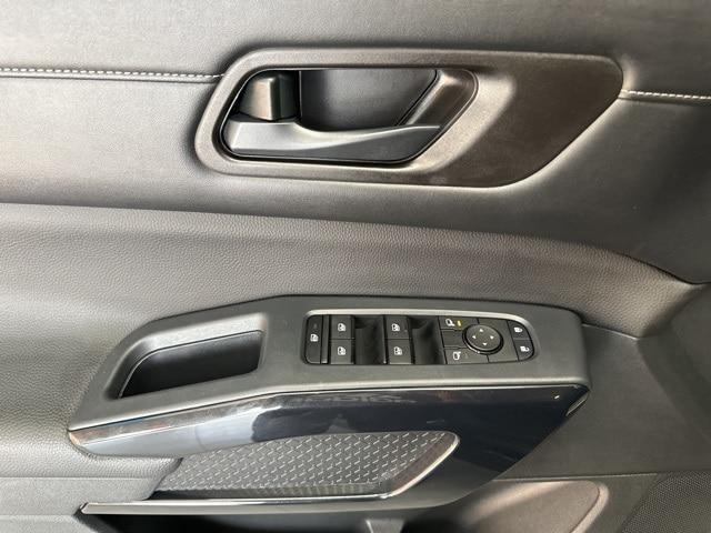 used 2024 Nissan Pathfinder car, priced at $31,795