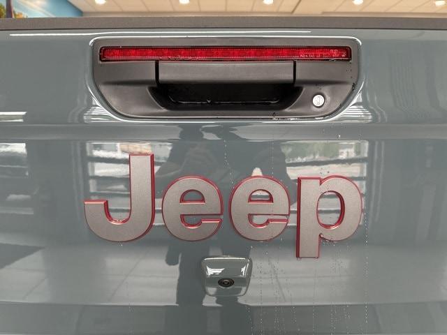 new 2025 Jeep Gladiator car, priced at $56,495