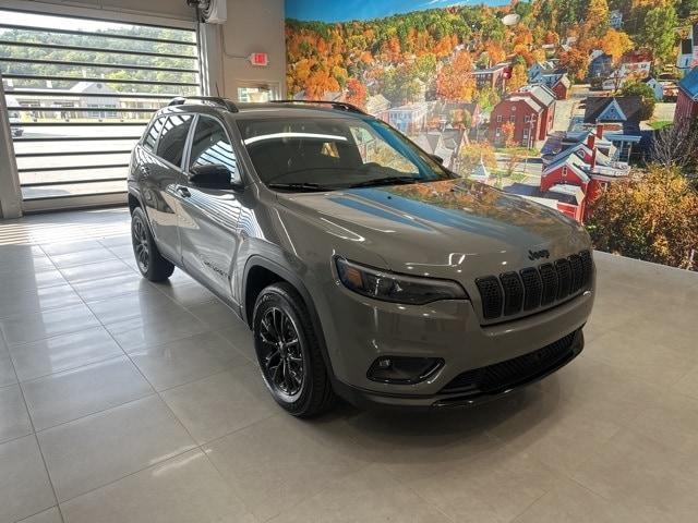 used 2023 Jeep Cherokee car, priced at $20,895