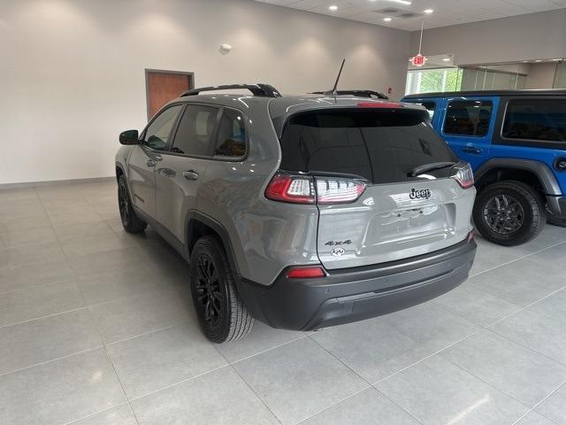 used 2023 Jeep Cherokee car, priced at $20,895