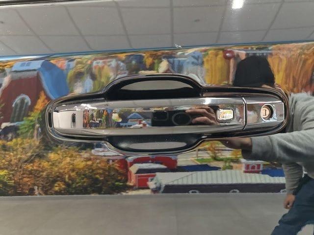 used 2023 Chevrolet Silverado 1500 car, priced at $43,995