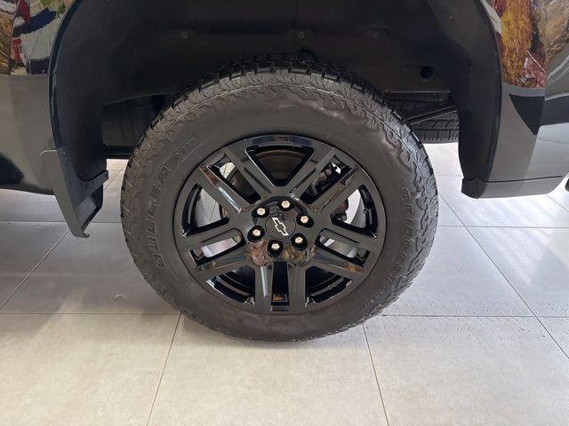 used 2023 Chevrolet Silverado 1500 car, priced at $43,995