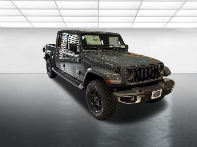 new 2025 Jeep Gladiator car, priced at $49,145