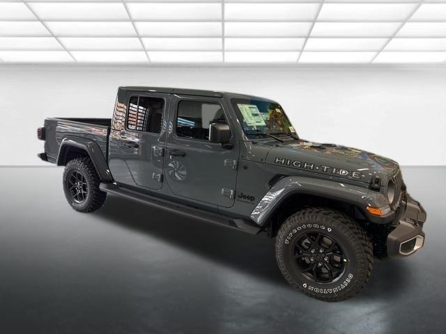 new 2025 Jeep Gladiator car, priced at $49,145