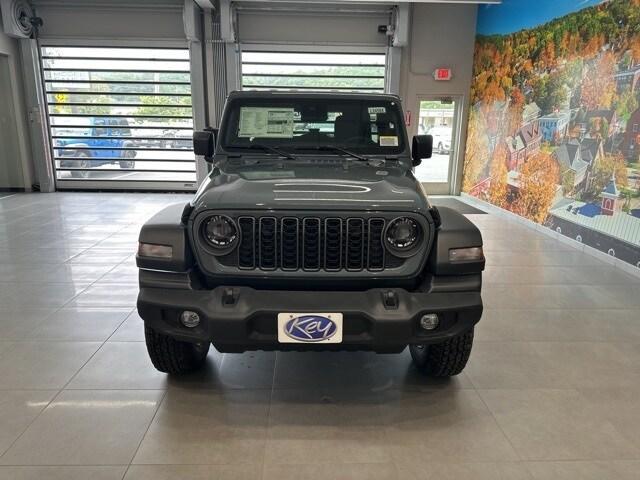 new 2025 Jeep Wrangler car, priced at $48,466