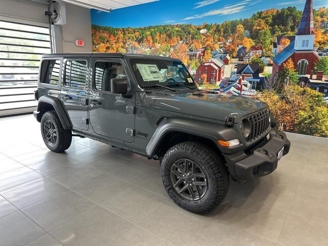 new 2025 Jeep Wrangler car, priced at $48,466