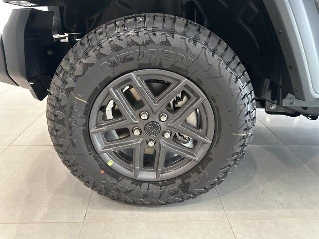 new 2025 Jeep Wrangler car, priced at $48,466