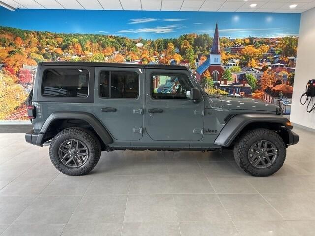 new 2025 Jeep Wrangler car, priced at $48,466