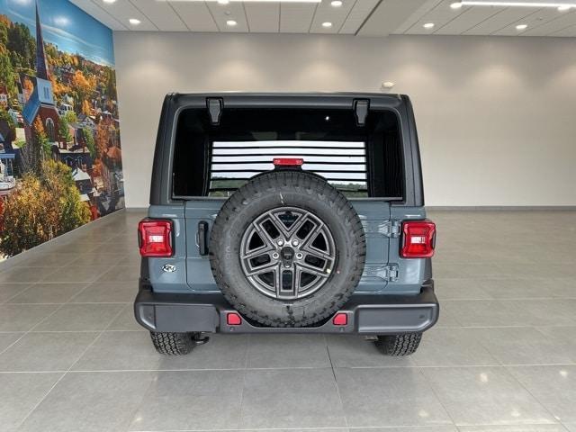 new 2025 Jeep Wrangler car, priced at $48,466