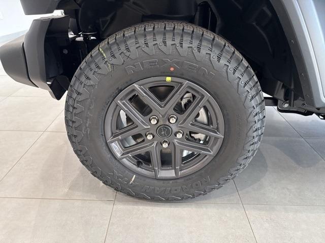 new 2026 Jeep Wrangler car, priced at $53,285