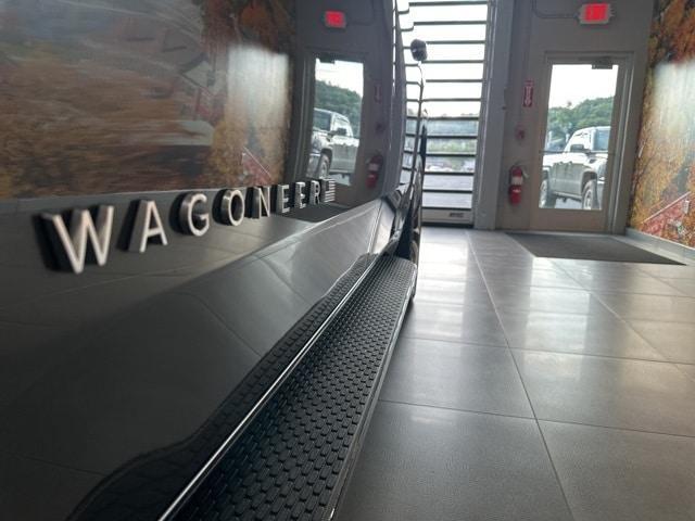 used 2022 Jeep Wagoneer car, priced at $46,499