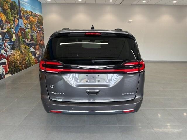 used 2023 Chrysler Pacifica car, priced at $25,995