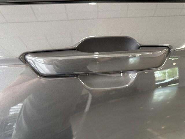used 2023 Jeep Grand Cherokee car, priced at $34,495
