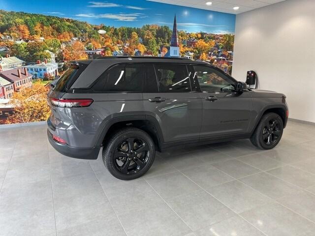 used 2023 Jeep Grand Cherokee car, priced at $34,495