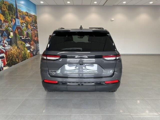 used 2023 Jeep Grand Cherokee car, priced at $34,495
