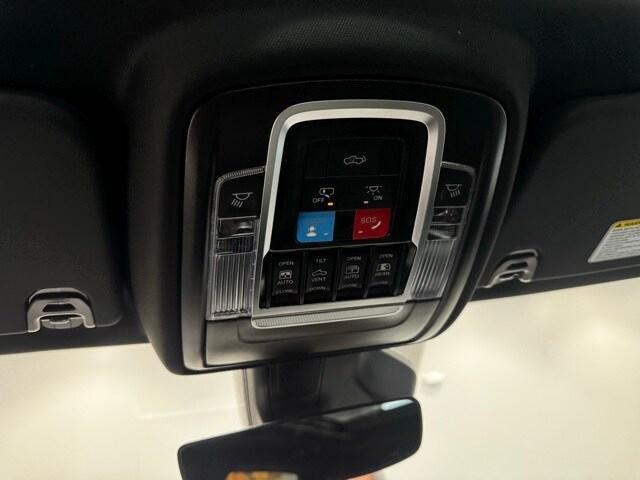new 2025 Ram 1500 car, priced at $63,621