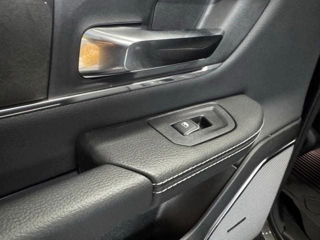 new 2025 Ram 1500 car, priced at $59,671
