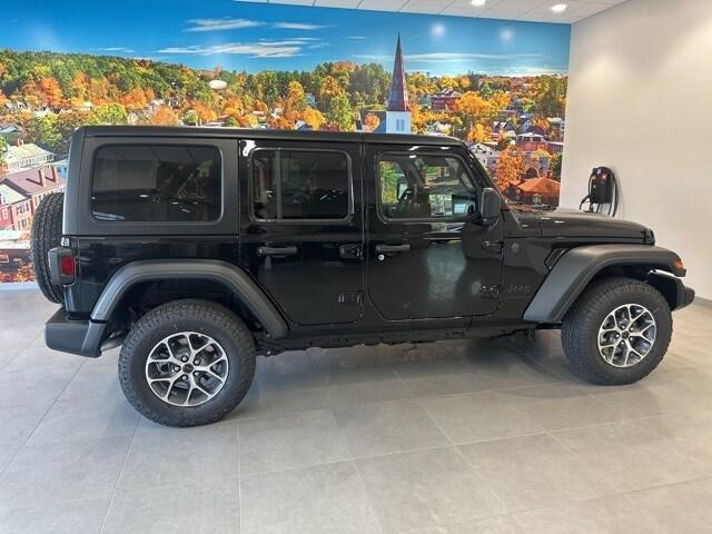 new 2025 Jeep Wrangler car, priced at $45,971