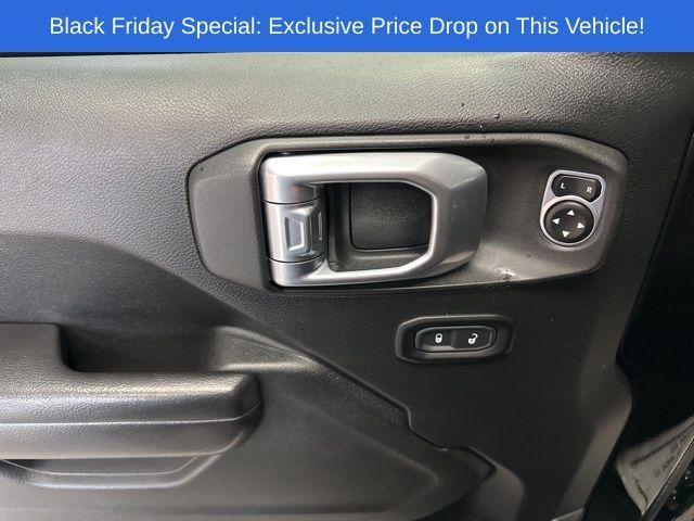 used 2020 Jeep Wrangler Unlimited car, priced at $24,995