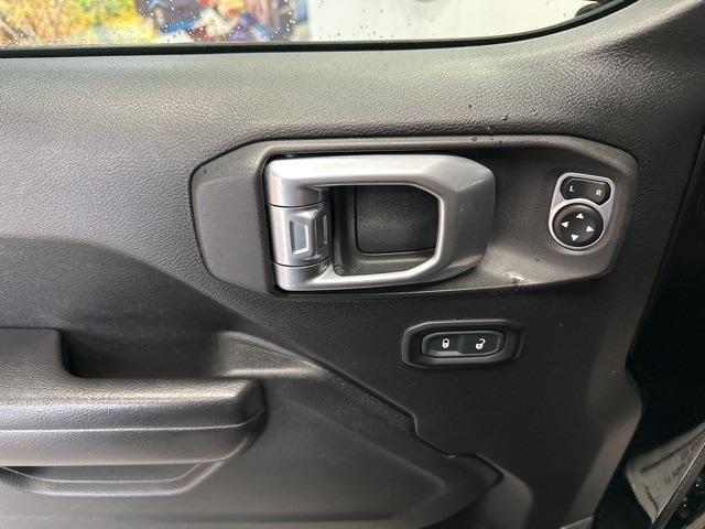 used 2020 Jeep Wrangler Unlimited car, priced at $28,495