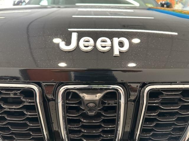 new 2025 Jeep Grand Cherokee L car, priced at $51,160